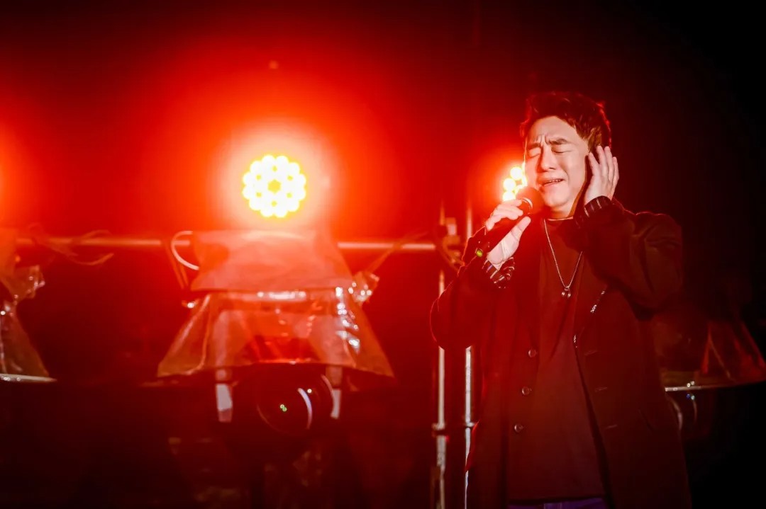 音樂盛宴，綿陽不眠夜！張靚穎領(lǐng)銜眾星，2.5萬+觀眾共襄盛舉！